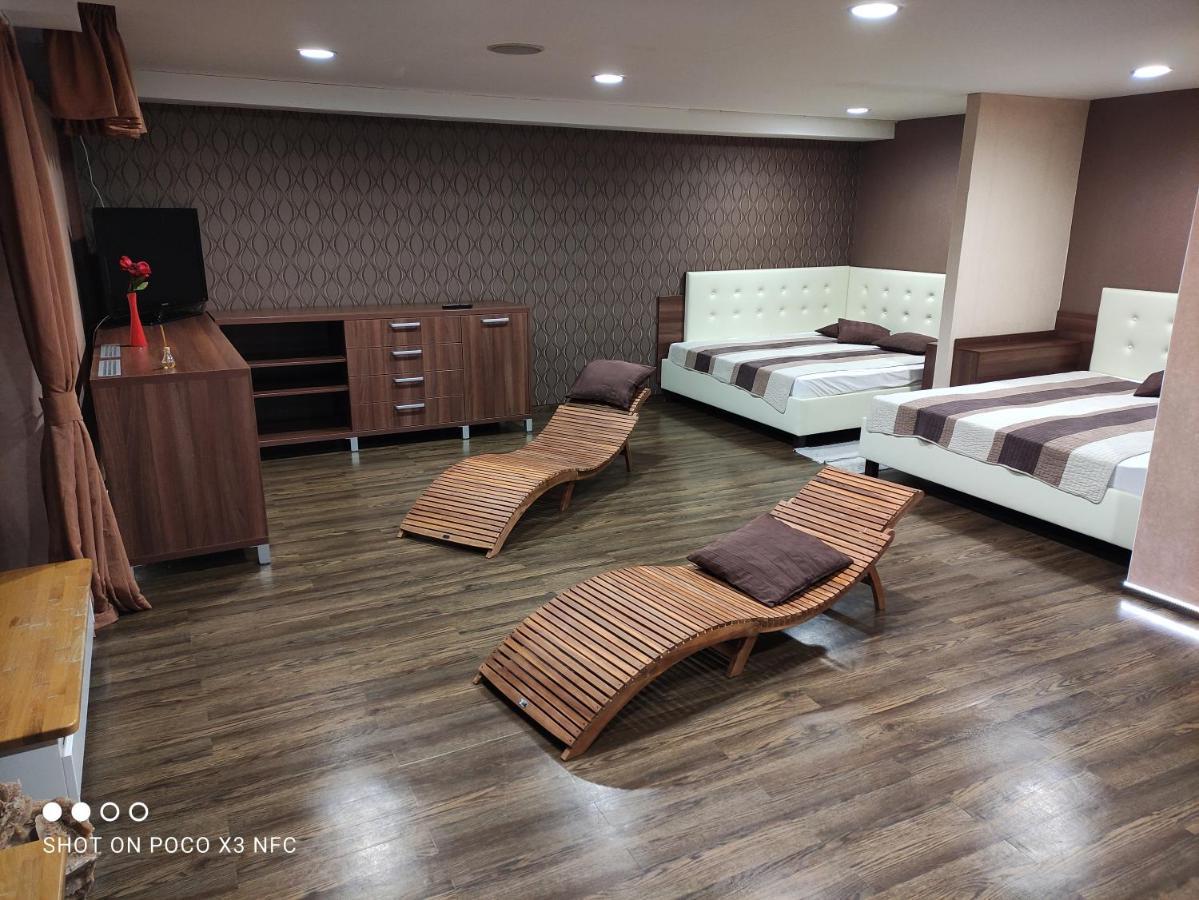 Apartman Laria Vel'ka Lomnica Buitenkant foto