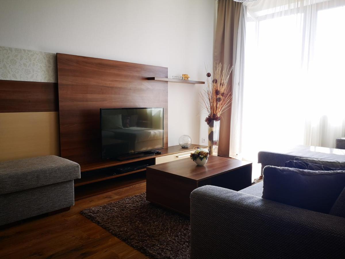 Apartman Laria Vel'ka Lomnica Buitenkant foto